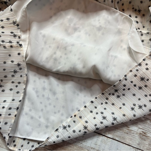 💚1.State NWT one-sleeve ruffled top - Picture 7 of 8